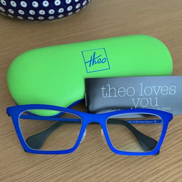 theo glasses price